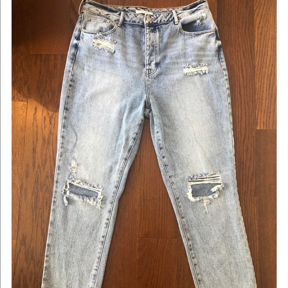 PacSun Womens Mom Jeans!
